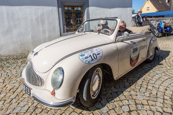 IMG_4363-Small.jpg